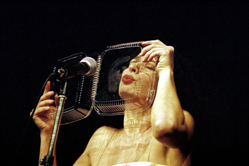 PinaNUR_DU_2004_F1000049_(c)_Ursula_Kaufmann