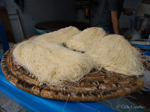 Kadayif looks like vermicelli Kadayif looks like vermicelli